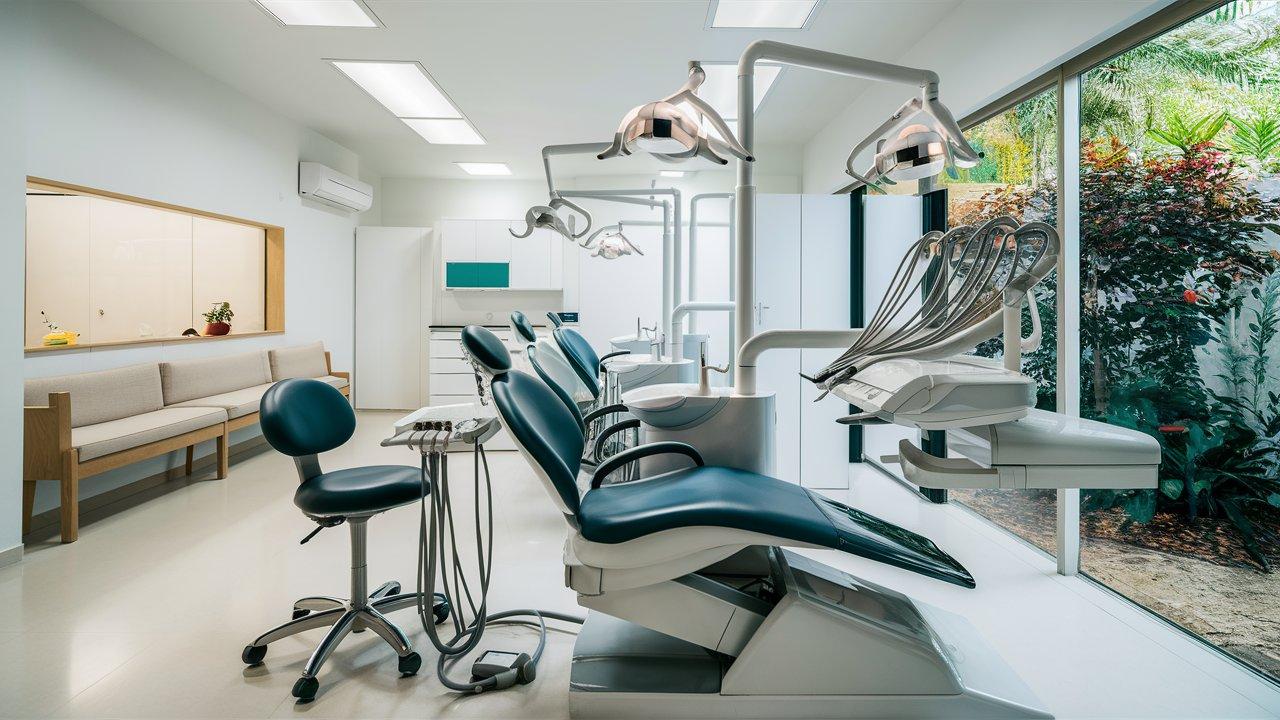 Dental units